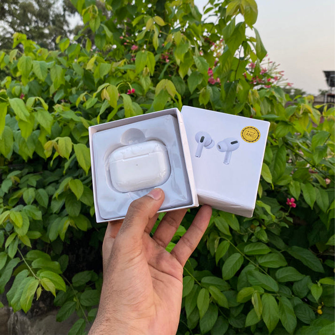 7 in 1 Ultra Watch | Free Earbuds