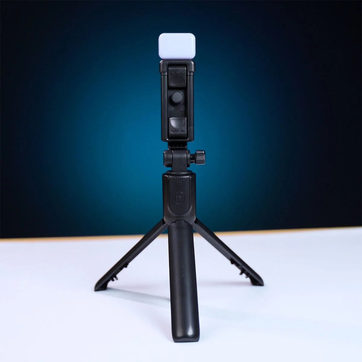 R1s Bluetooth Selfie Sticks Tripod Stand With Remote